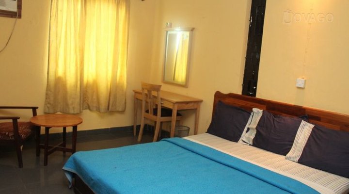 Ademola Hearts Hotel