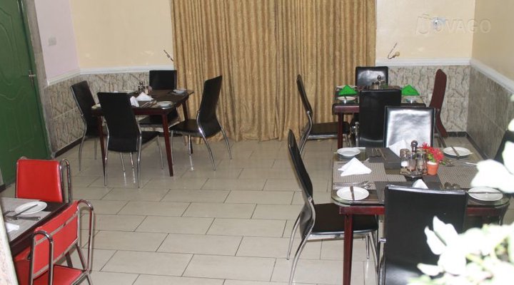 Garden City Marriott Hotel