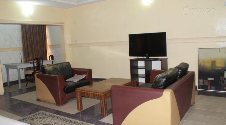 Garden City Marriott Hotel