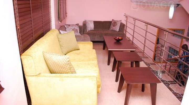 Valley Point Hotel & Suites