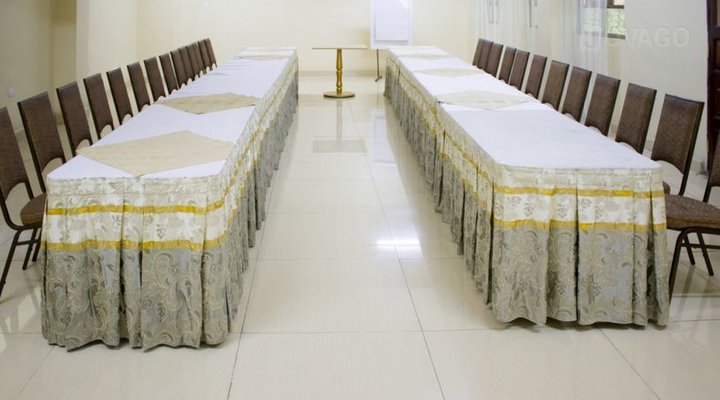 The Legacy Hotel & Suites