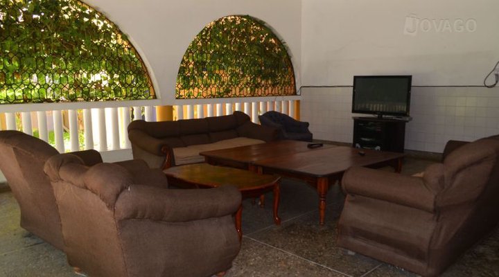 Leinmach House
