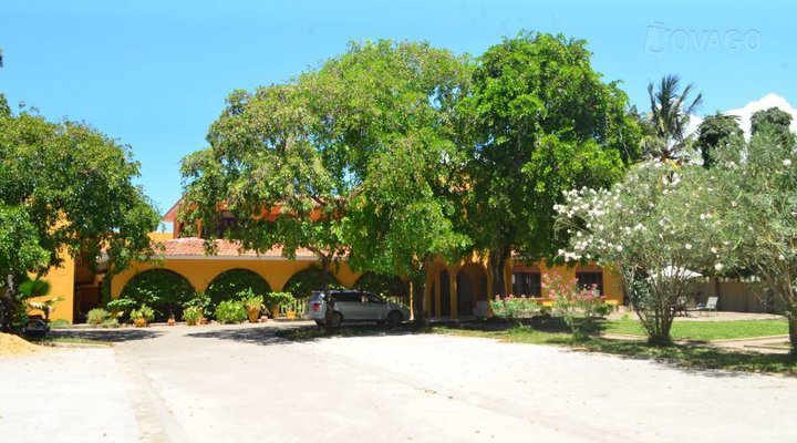 Leinmach House