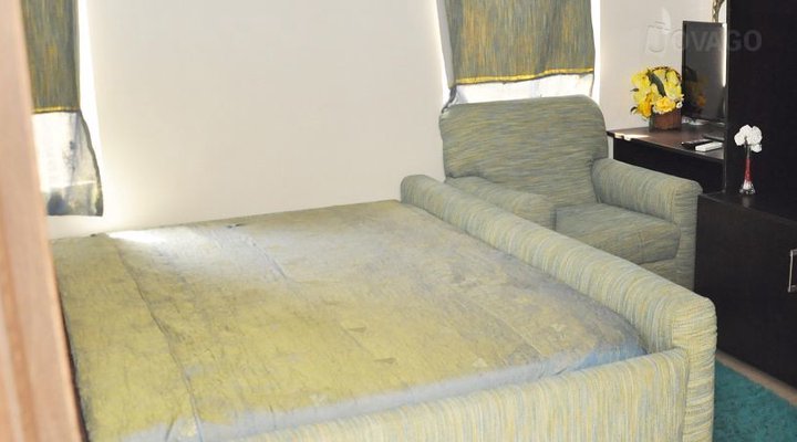 Dcove Suites