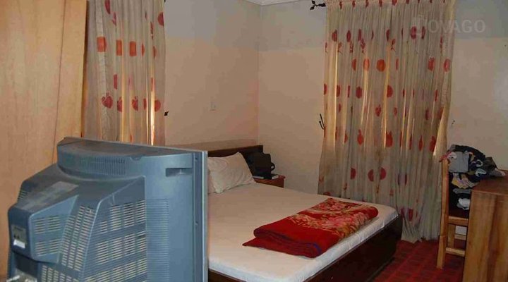M B Hotel