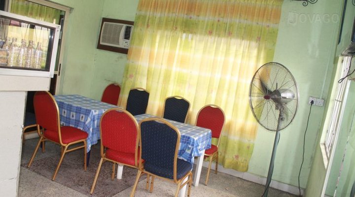 Mary-Dox Guest House