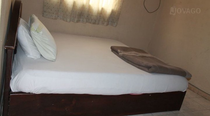 Mary-Dox Guest House