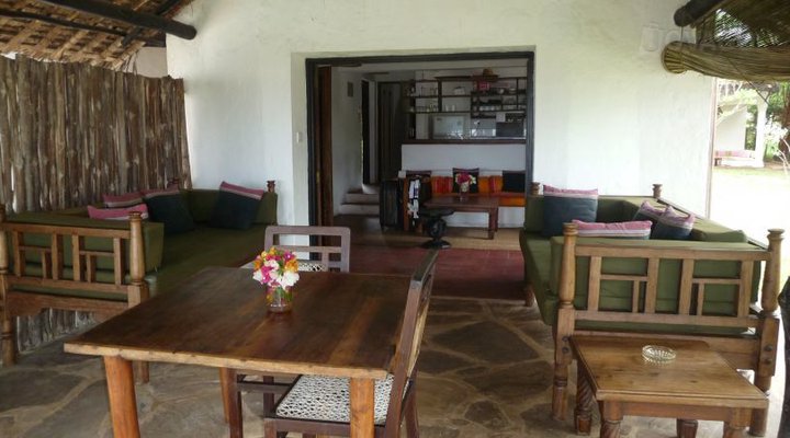 Kusini Cottages