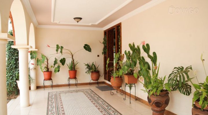 Boni House Bed & Breakfast