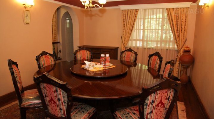 Boni House Bed & Breakfast
