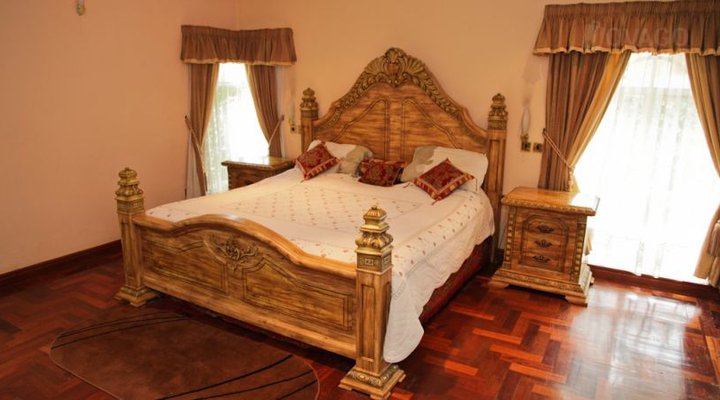 Boni House Bed & Breakfast