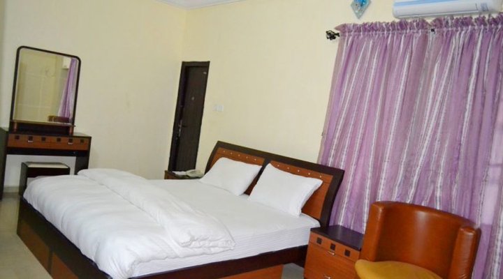 Danbigail Hotel And Suites