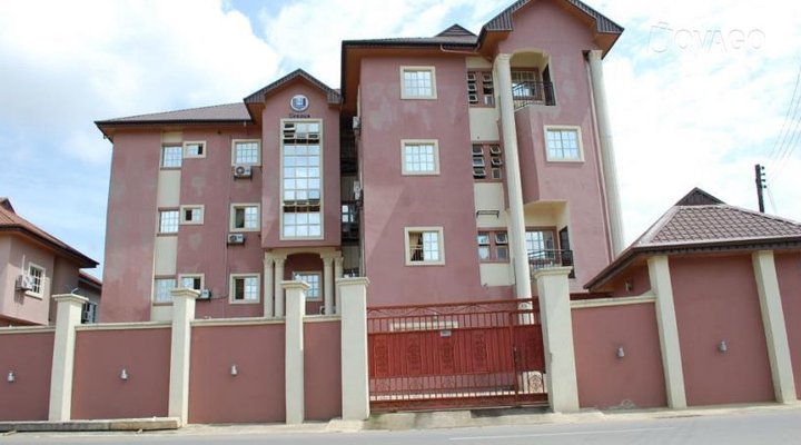 Uranus Hotel and Suites