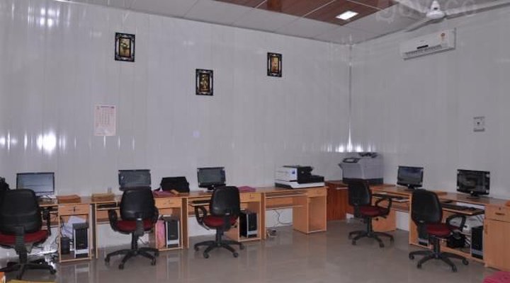 Uranus Hotel and Suites