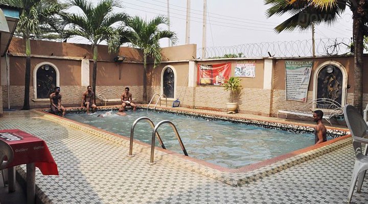 Alfoscar International Hotel & Suites