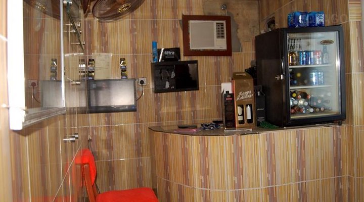 West Syde Exclusive Inn