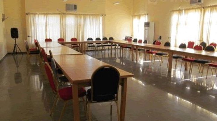 Palmcrest Hotels And Suites