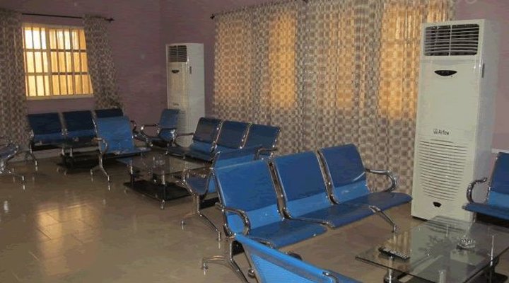 Palmcrest Hotels And Suites