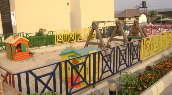 Dolly Hills Hotel Limited