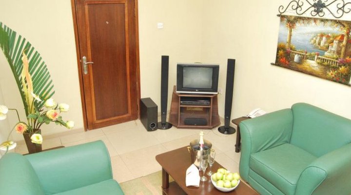 Dolly Hills Hotel Limited