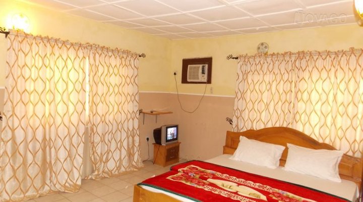 Sweet Ville Hotel And Suites