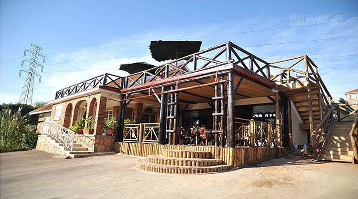 882 Terrace Bed and Breakfast