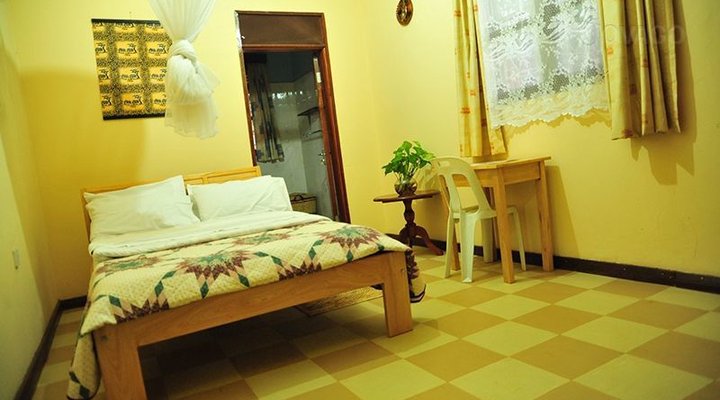 882 Terrace Bed and Breakfast