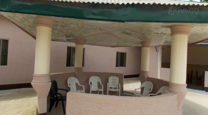 Afrique Continental Hotel Eneka