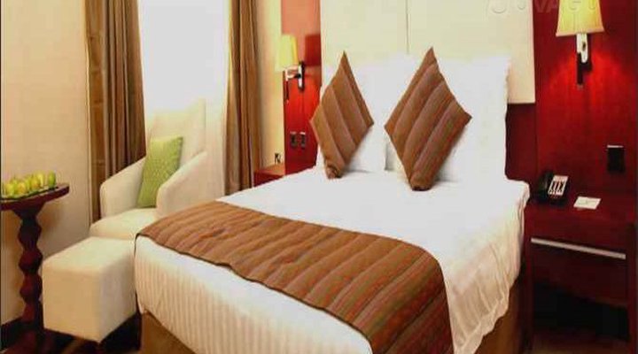 Summit Villas Suites & Apartment