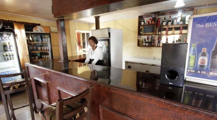 Ojei Golden Gate and Suites