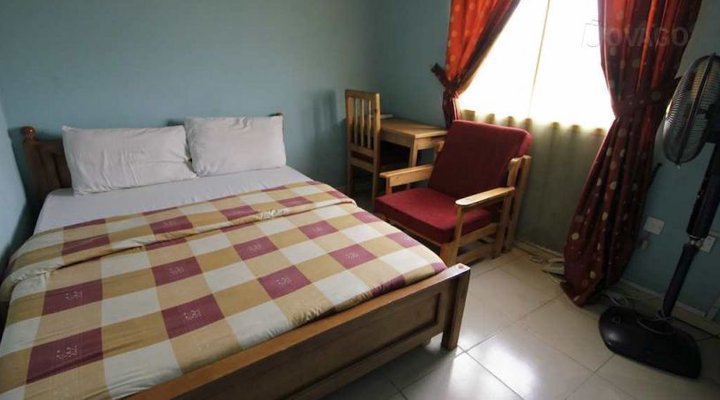 Ojei Golden Gate and Suites