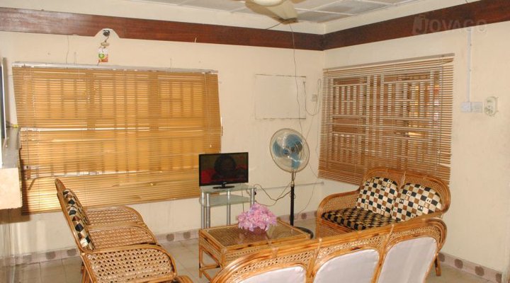 Opami Suites