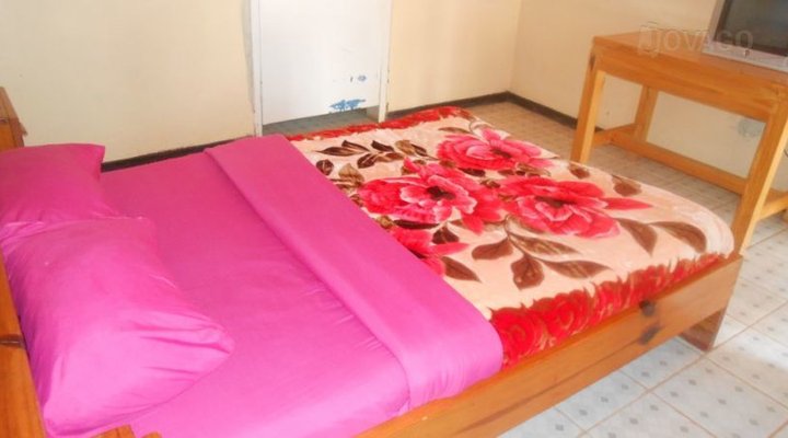 Deudoner Executive Motel