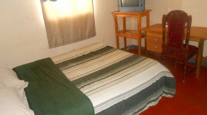 Deudoner Executive Motel