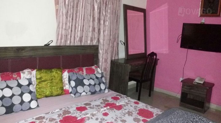 Adefuye Mansion Hotel