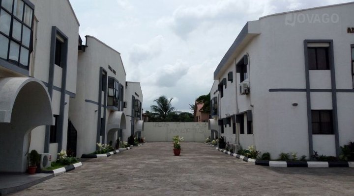 Adefuye Mansion Hotel