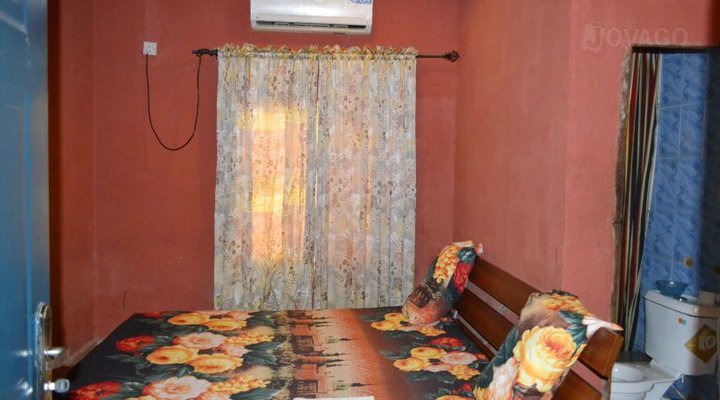 Villa Azzuro And Resorts