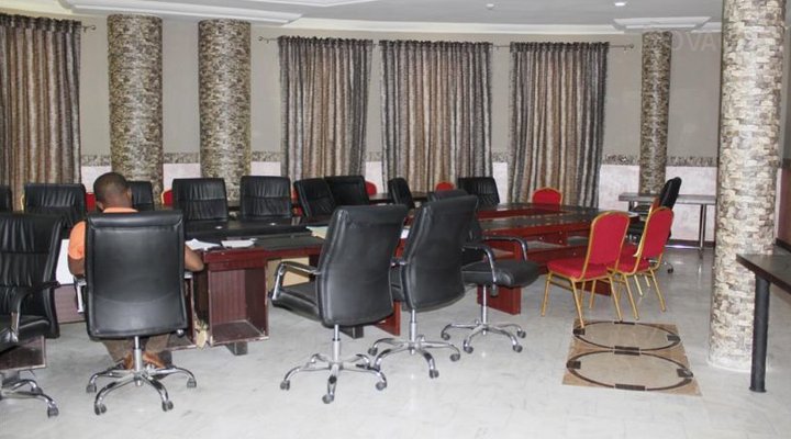 Hotel Seventeen Limited