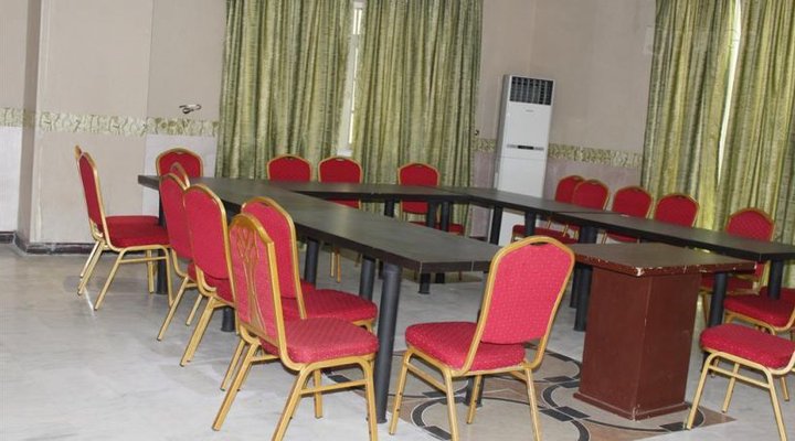 Hotel Seventeen Limited