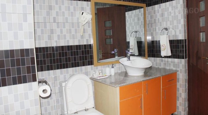 Hotel Seventeen Limited