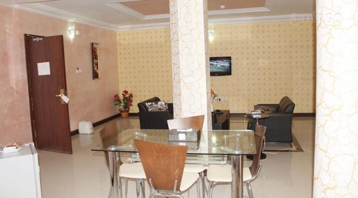 Hotel Seventeen Limited