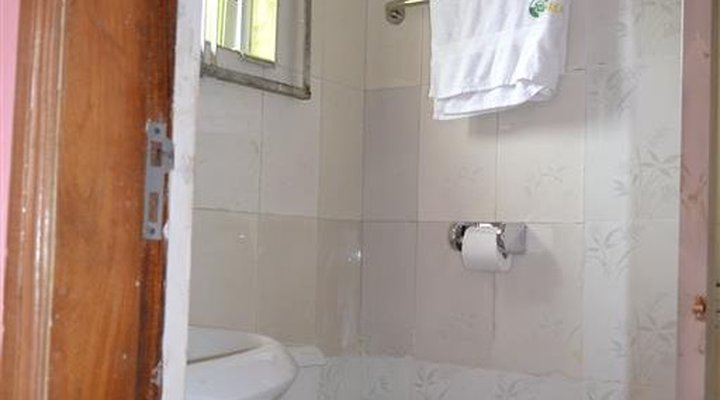 Arena 247 Hotel