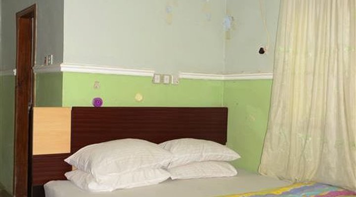 Arena 247 Hotel