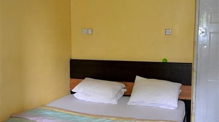Arena 247 Hotel