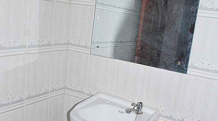 Famak Guesthouse