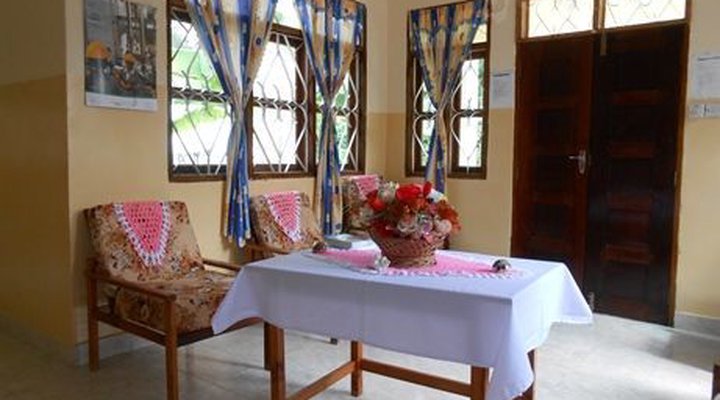 Sea Side Community Hostel