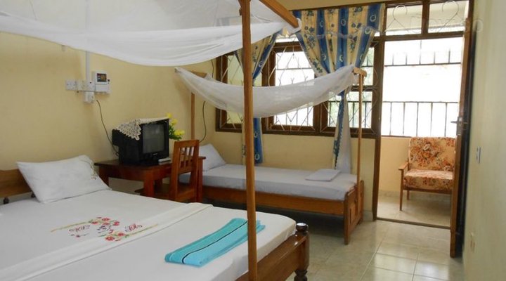 Sea Side Community Hostel