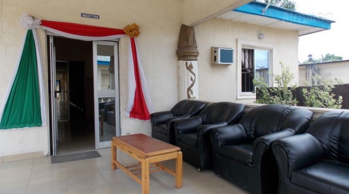 Royal Afrique Hotels Oyibo