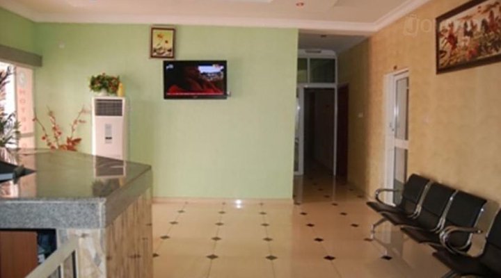 Hotel Geneza