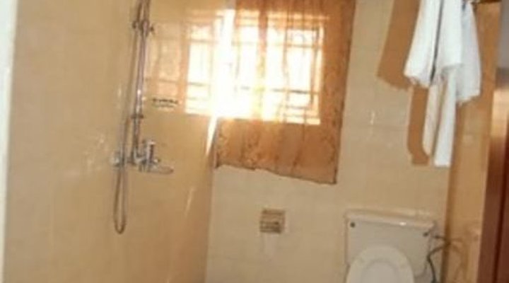Hotel Geneza
